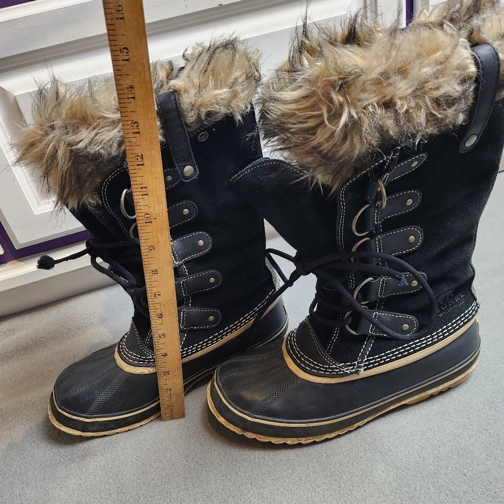Sorel Joan of Artic Boot - winter boot cold weather snow boot - Size 9 - Picture 2 of 16
